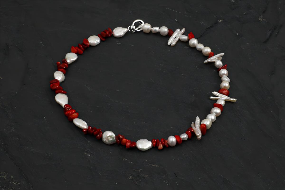A Gemstone's Journey: From Mine to Necklace