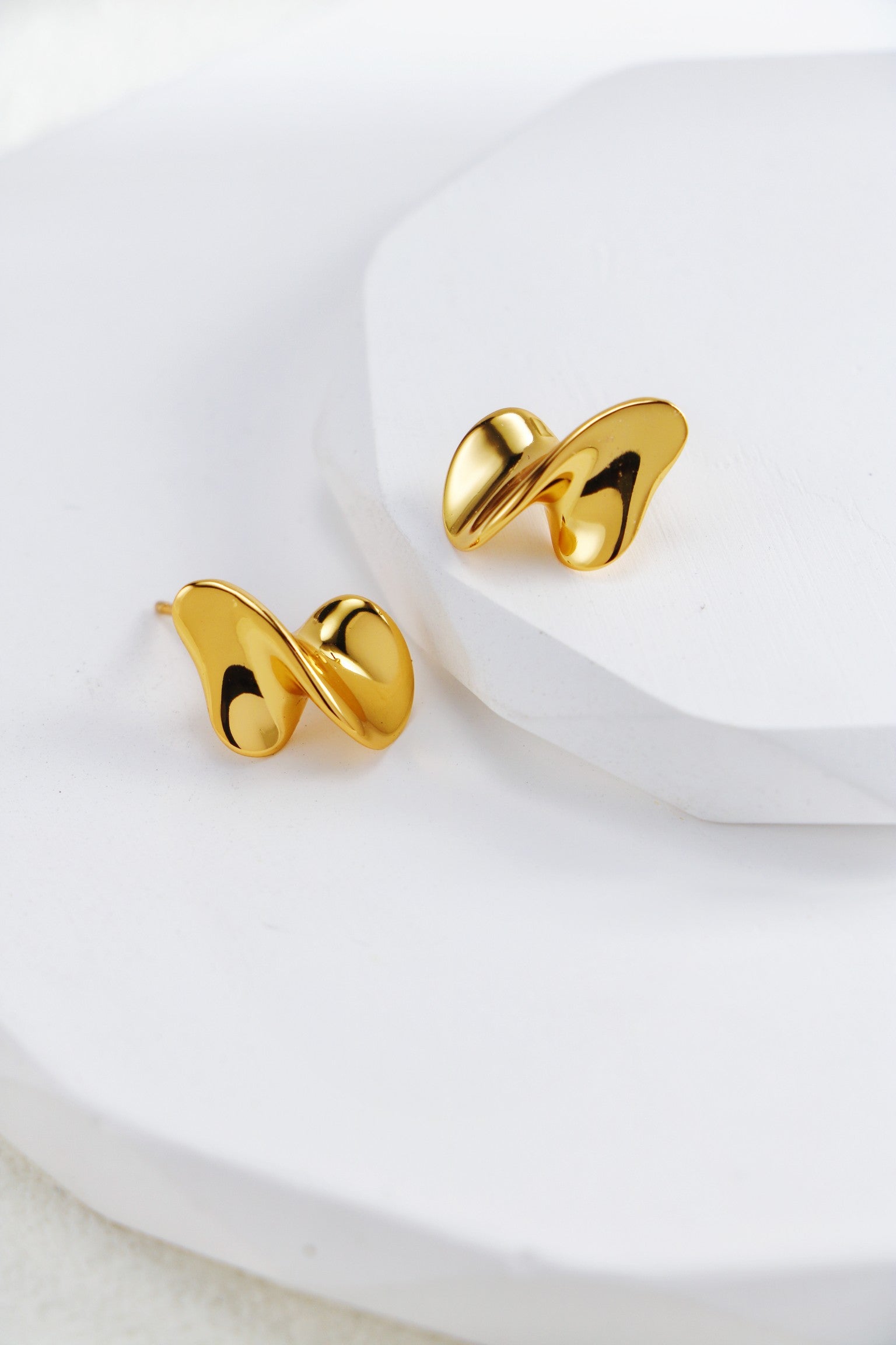 Two-Tone Drop Earrings — Two-Tone Sterling Silver & 18K Gold Vermeil | SENLORE