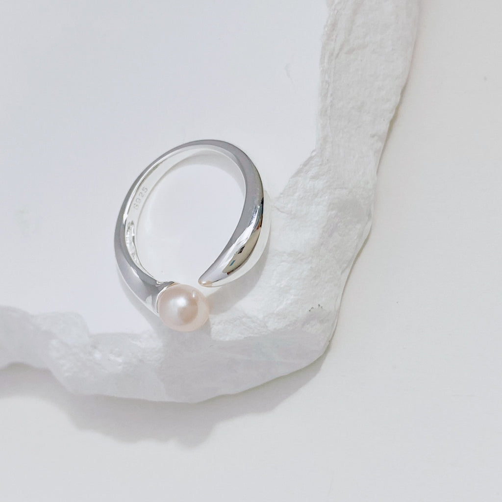 Freshwater Pearl Open Ring — Pearl & Sterling Silver | SENLORE