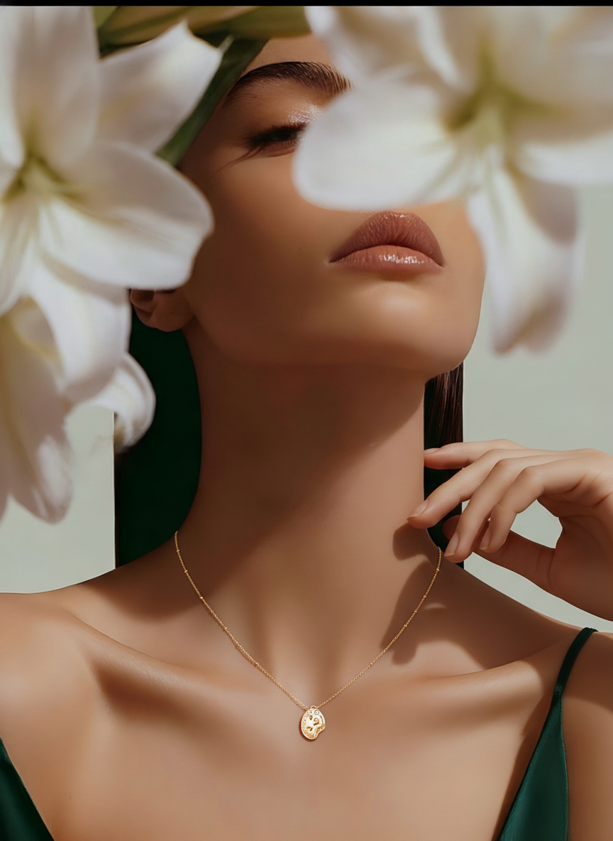 Curved Edge Tag Necklace-1