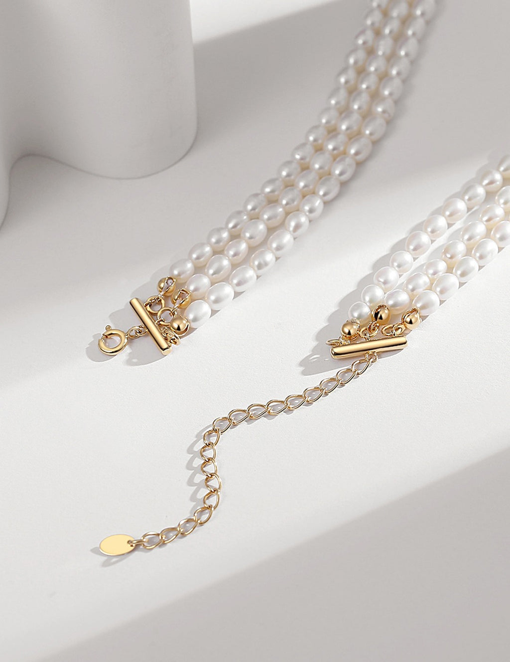 SENLORE Rice Grain Pearl Necklace – Side View