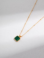 SENLORE Malachite Necklace – Front View