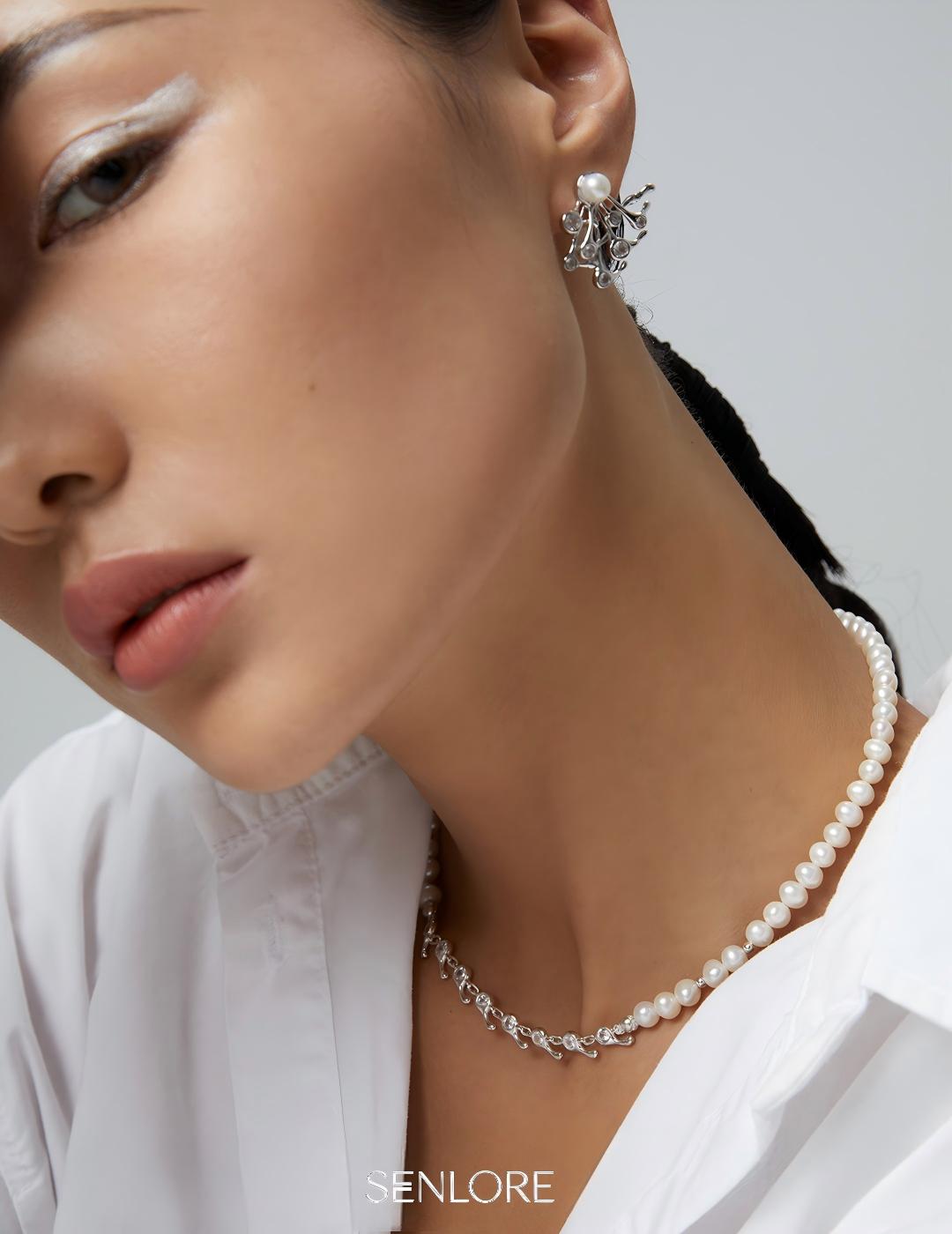 Sterling Silver Teardrop Pearl Necklace