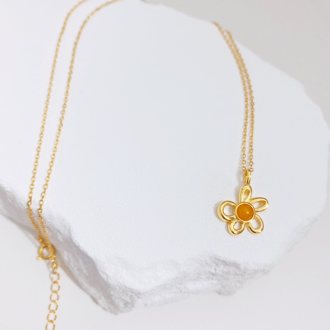 Amber Flower Necklace — Amber, Sterling Silver & 18K Gold Vermeil | SENLORE