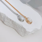 Mother-of-Pearl Pendant Necklace — Mother-of-Pearl & 18K Gold Vermeil | SENLORE