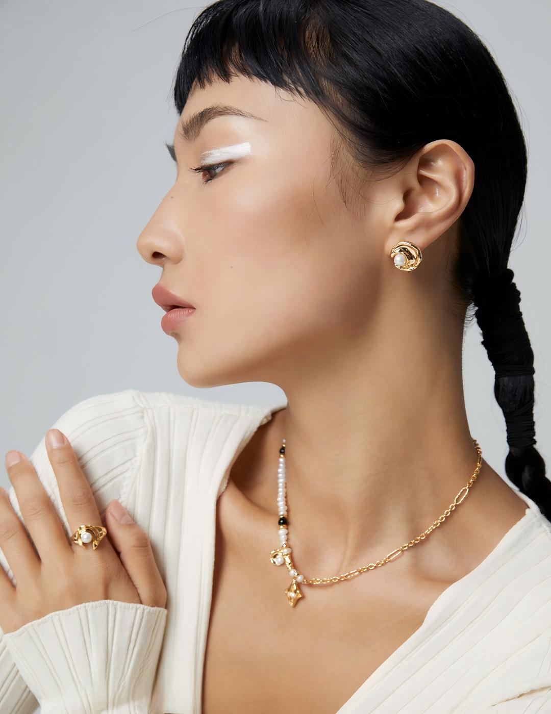 Star Moon Pearl Necklace — Sterling Silver, 18K Gold Vermeil, natural freshwater pearl, black agate | SENLORE