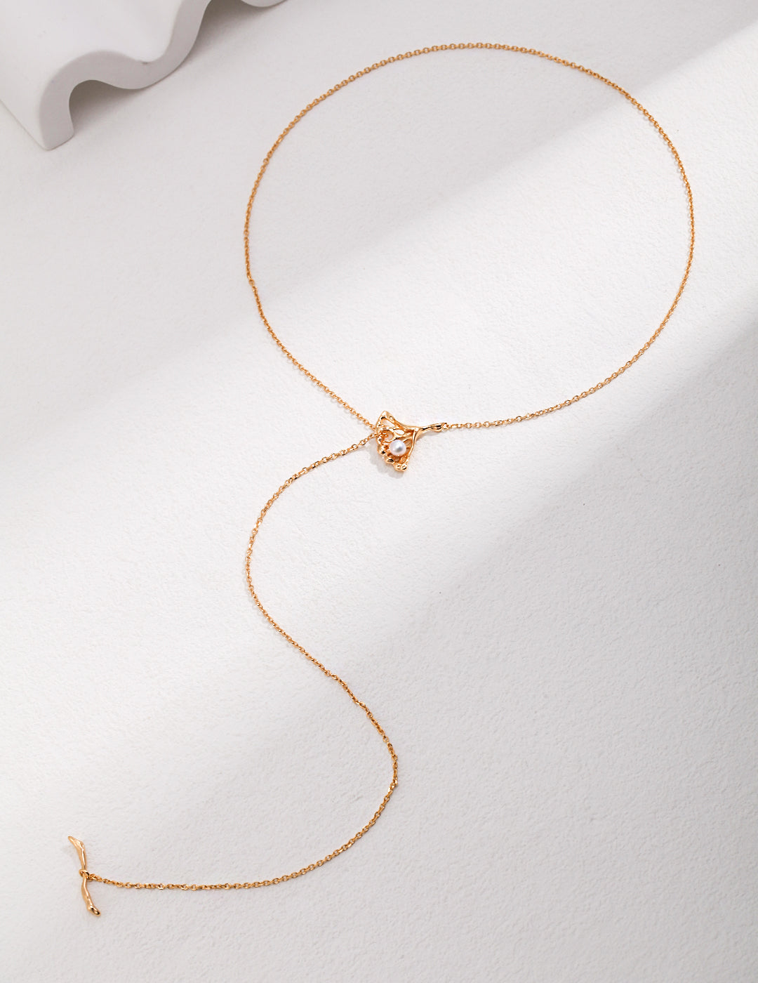Ginkgo Leaf Pearl Necklace — Sterling Silver, 18K Gold Vermeil, natural freshwater pearl | SENLORE
