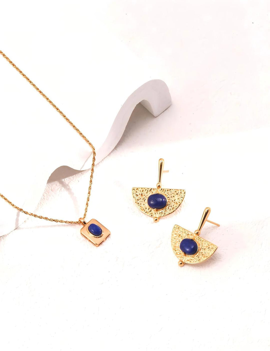 Lapis Lazuli Necklace — 18K Gold Vermeil, lapis lazuli | SENLORE