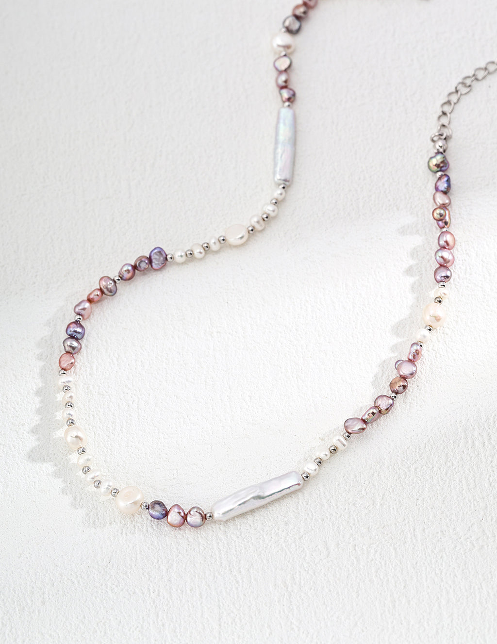 SENLORE Minimalist Natural Pearl Necklace – Side View