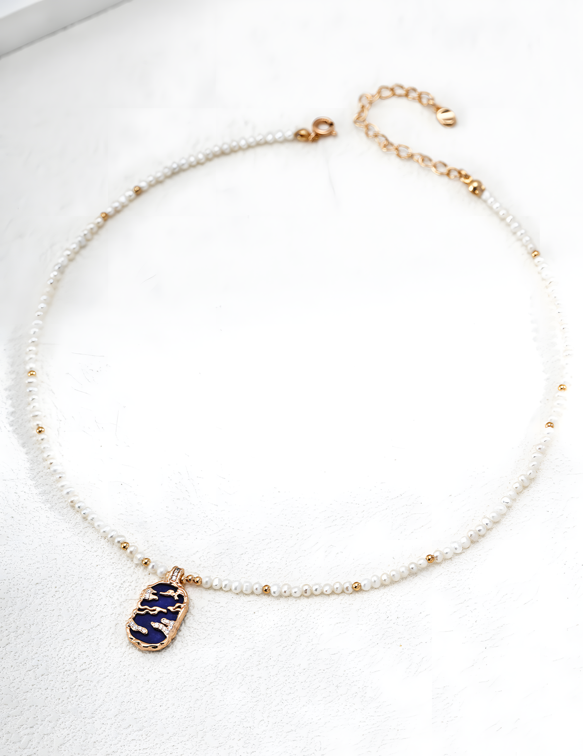 SENLORE Fuyao Pearl Necklace – Side View