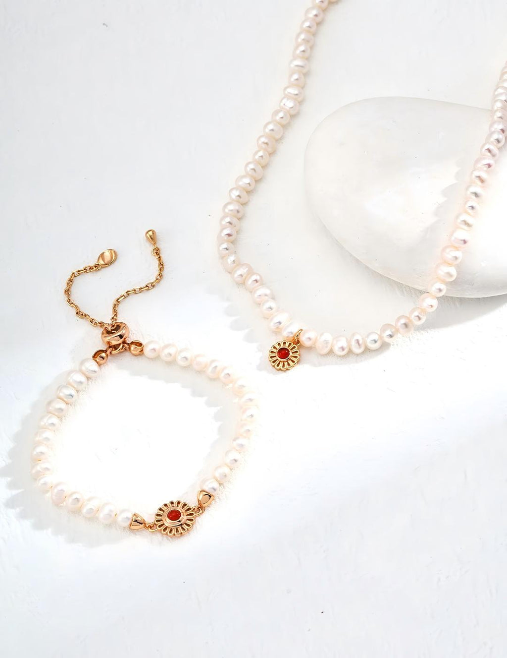 Pearl Agate Necklace — Sterling Silver, 18K Gold Vermeil, agate, natural freshwater pearl | SENLORE