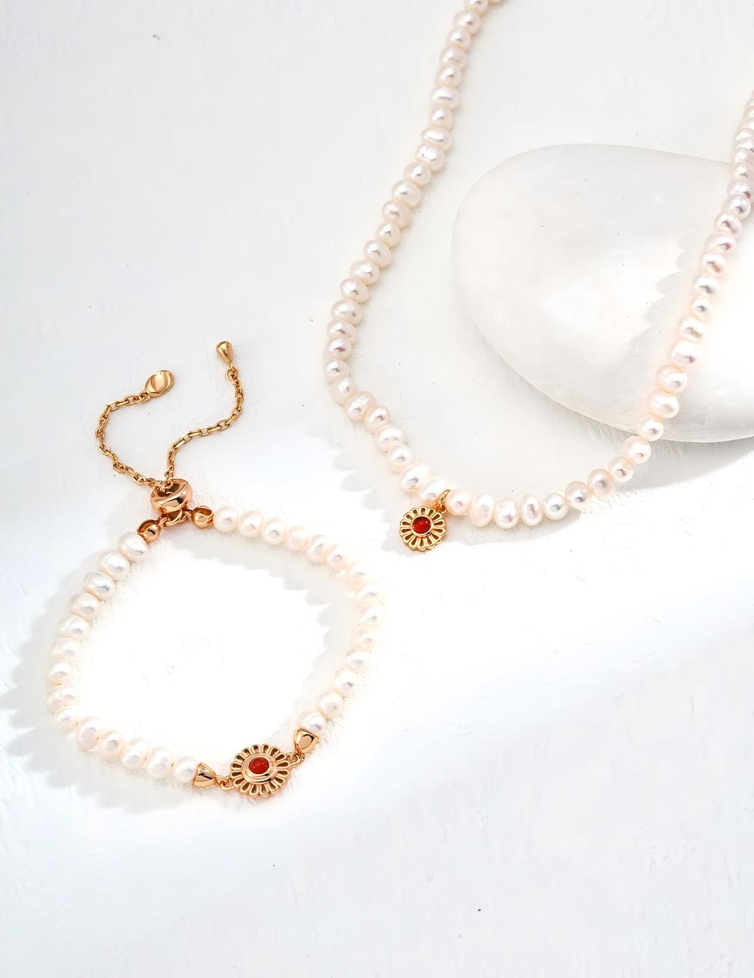 Pearl Agate Necklace — Sterling Silver, 18K Gold Vermeil, agate, natural freshwater pearl | SENLORE