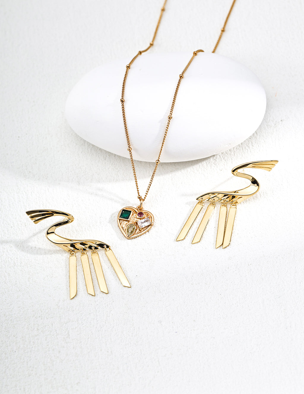 Zircon Heart Pendant — 18K Gold Vermeil, cubic zirconia | SENLORE
