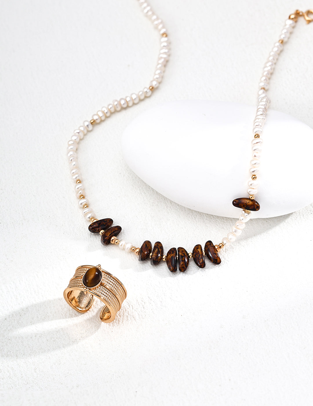 Pearl Czech Glass Necklace — 18K Gold Vermeil, natural freshwater pearl, Czech glass | SENLORE