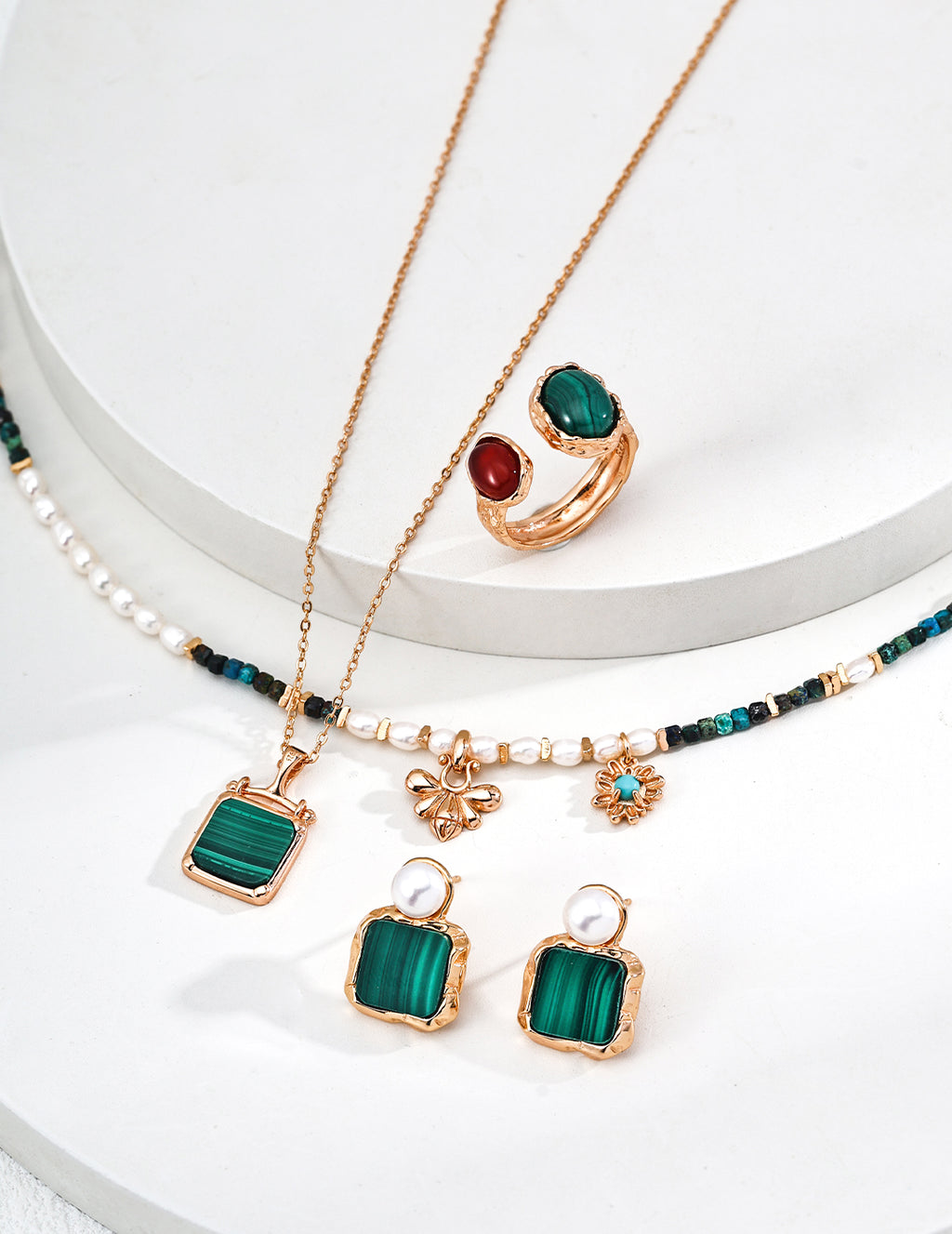 Minimal Malachite Necklace — 18K Gold Vermeil, malachite | SENLORE