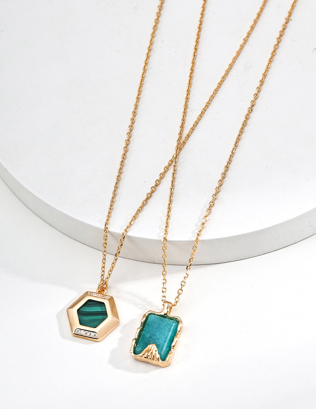 SENLORE Blue Dream Necklace – Front View