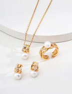 SENLORE Vintage Pearl Zircon Necklace – Front View