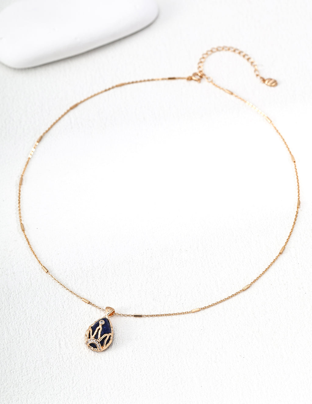 Crown Lapis Lazuli Necklace — 18K Gold Vermeil, lapis lazuli, cubic zirconia | SENLORE