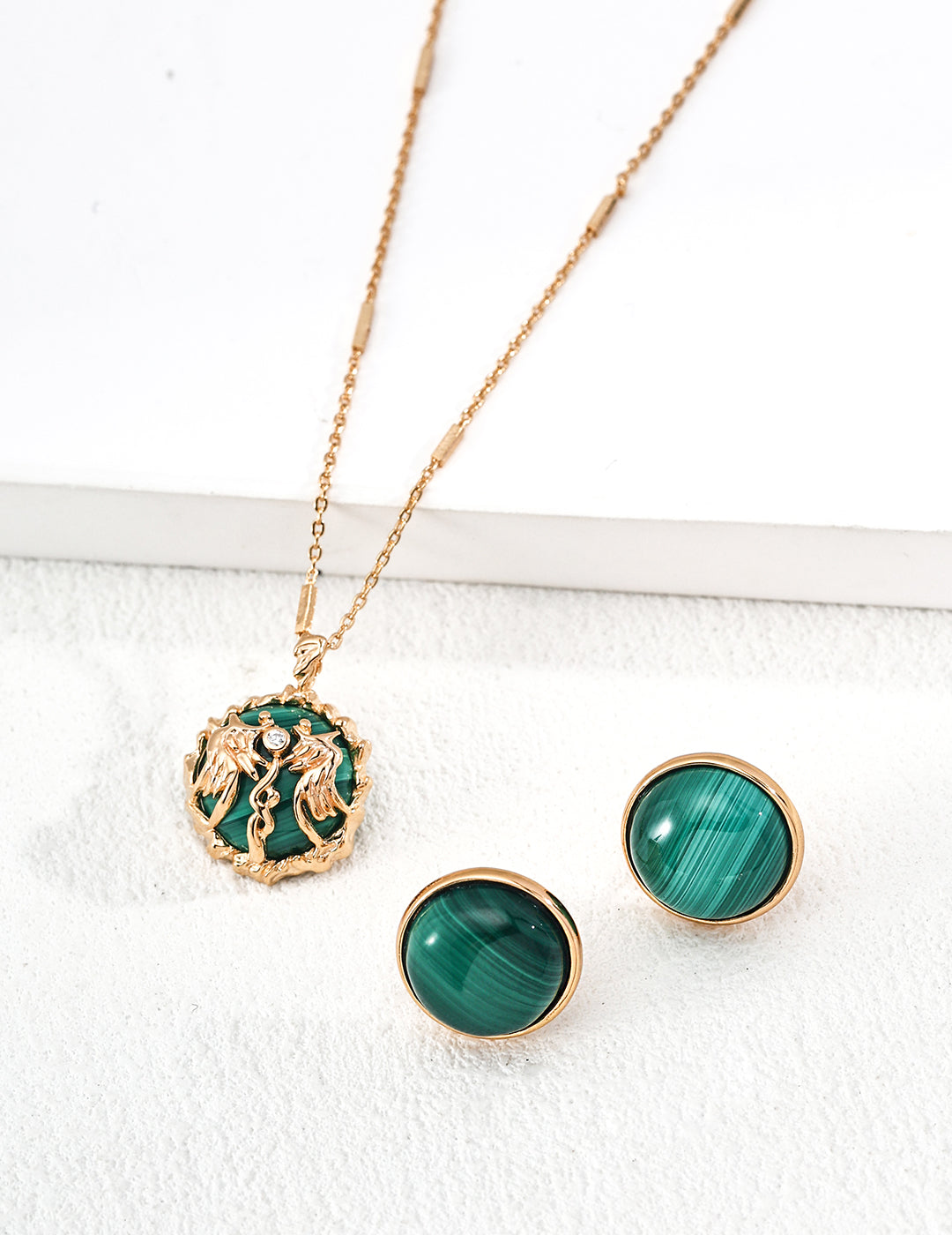 Victory Flame Malachite Necklace — 18K Gold Vermeil, malachite, cubic zirconia | SENLORE