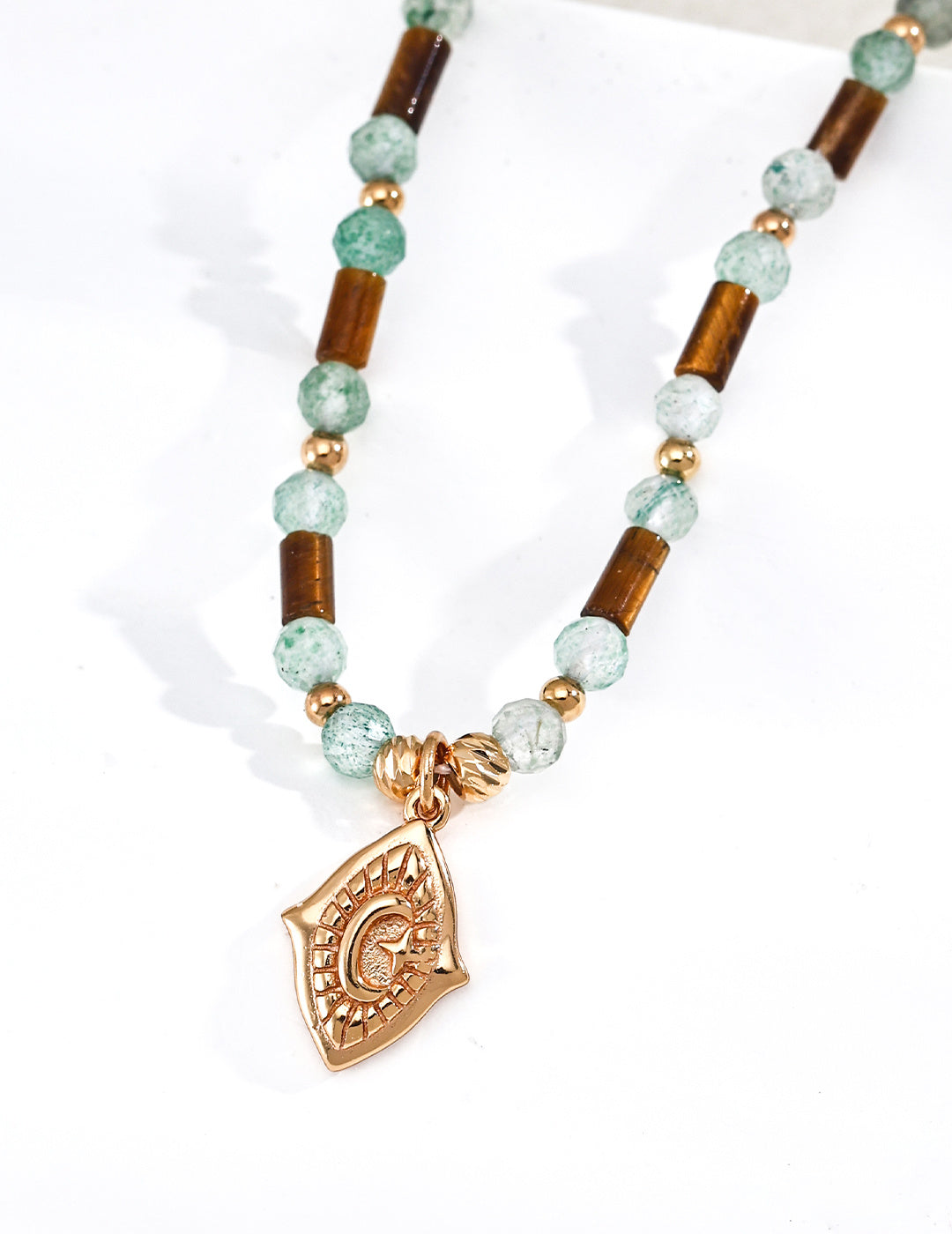 SENLORE Minimalist Turquoise Necklace – Side View