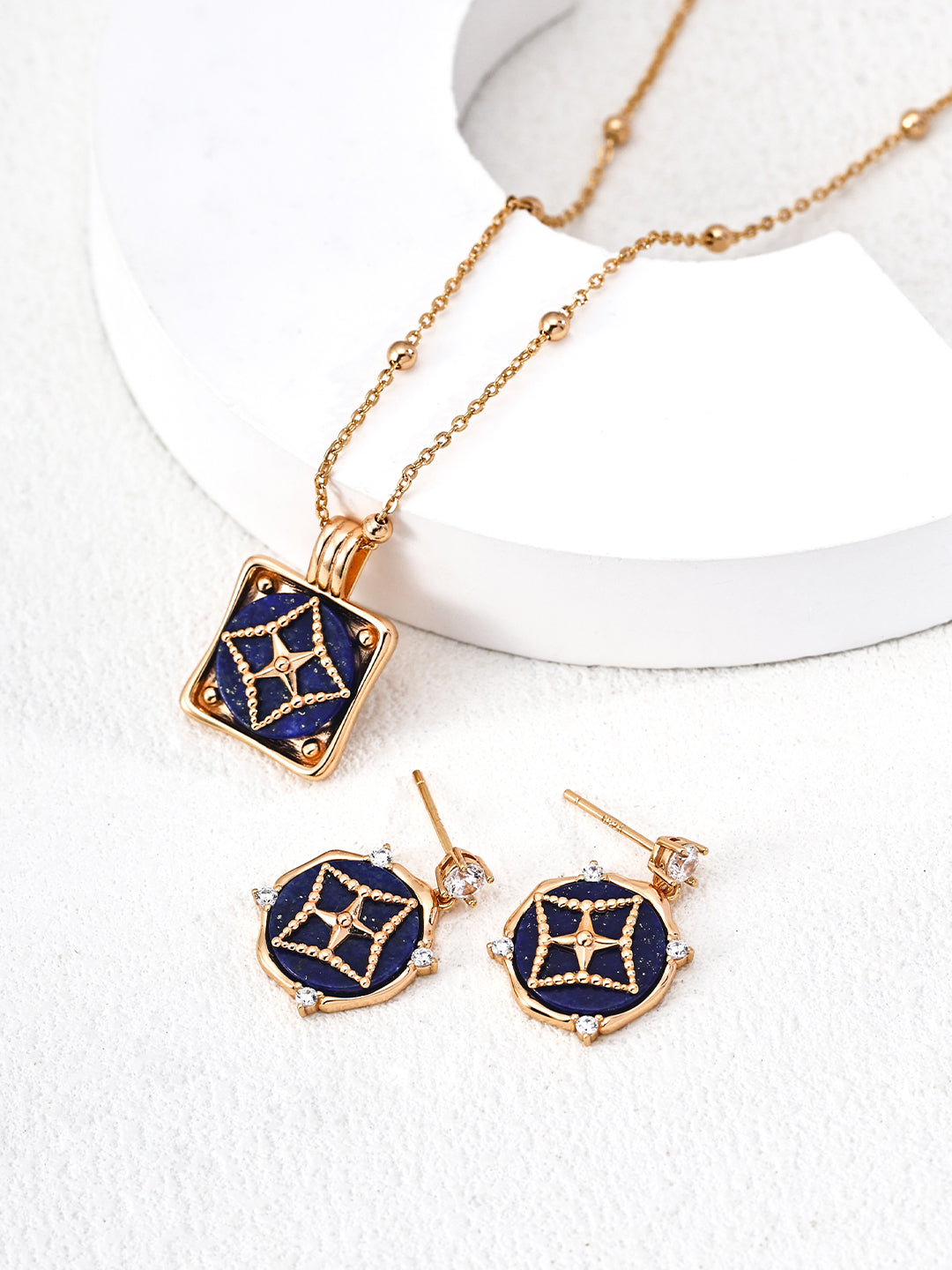 SENLORE Lapis Lazuli Zircon Necklace – Front View