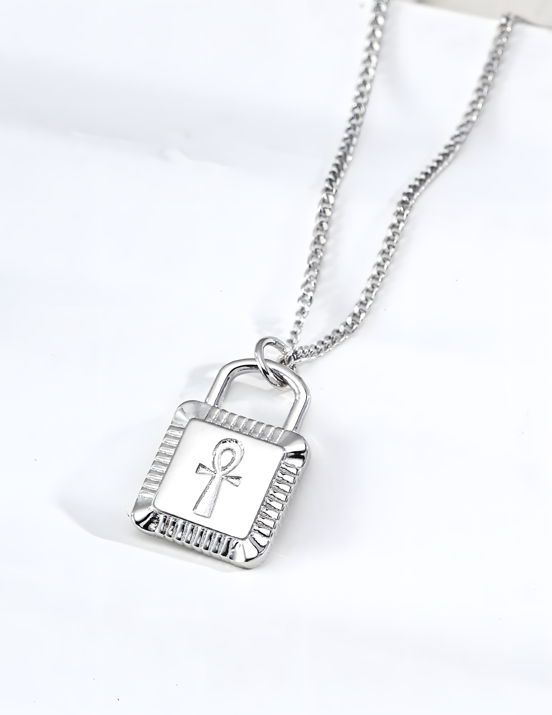 SENLORE Cross Padlock Necklace – Side View