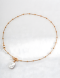 SENLORE Minimalist Pearl Necklace – Detail Close-up