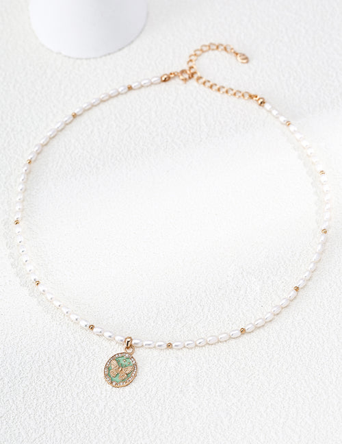 SENLORE Butterfly Pearl Necklace – Lifestyle Shot