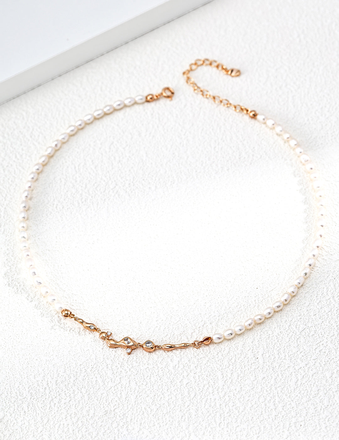 SENLORE Starry Dream River Necklace – Detail Close-up
