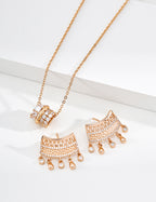 SENLORE Galaxy Zircon Bead Necklace – Lifestyle Shot