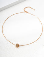SENLORE Rotating Star Wheel Necklace – Detail Close-up