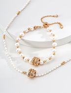 SENLORE Star Wheel Pearl Necklace – Front View