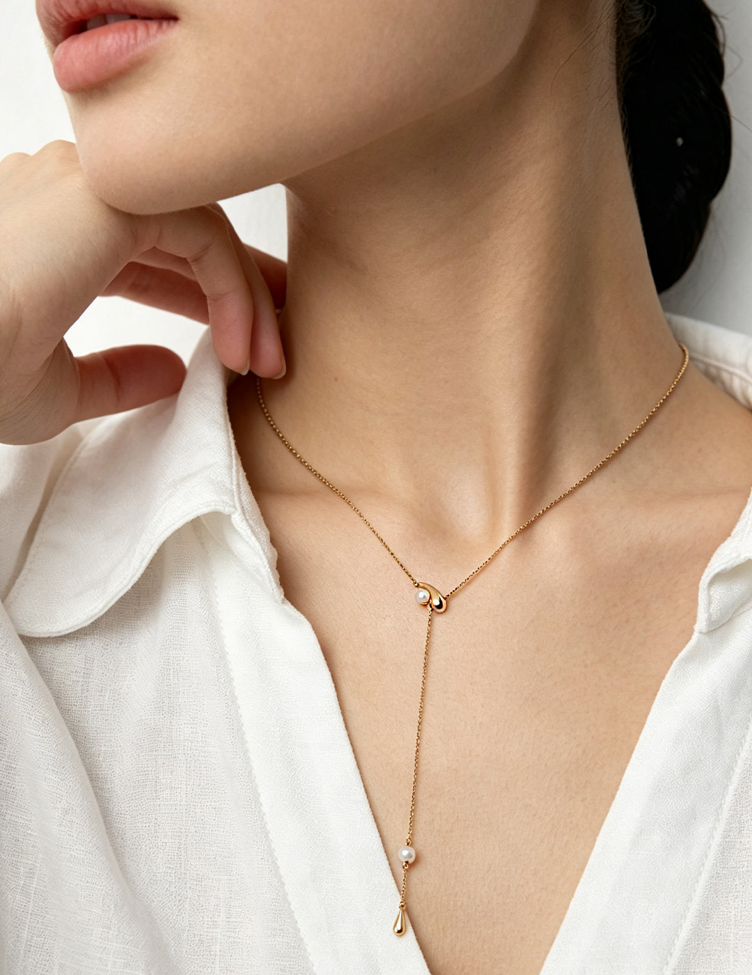 SENLORE Meteor Necklace – Front View
