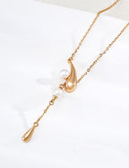 SENLORE Meteor Necklace – Detail Close-up