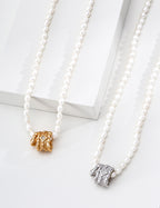 SENLORE Fluid Pearl Necklace – Lifestyle Shot