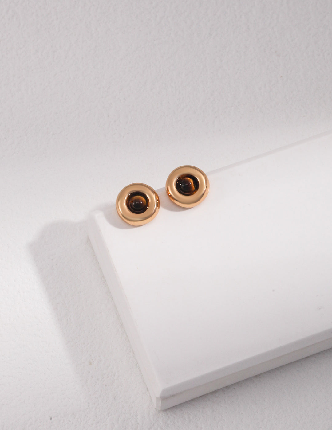 Simple Tiger's Eye Earrings — 18K Gold Vermeil, tiger's eye | SENLORE