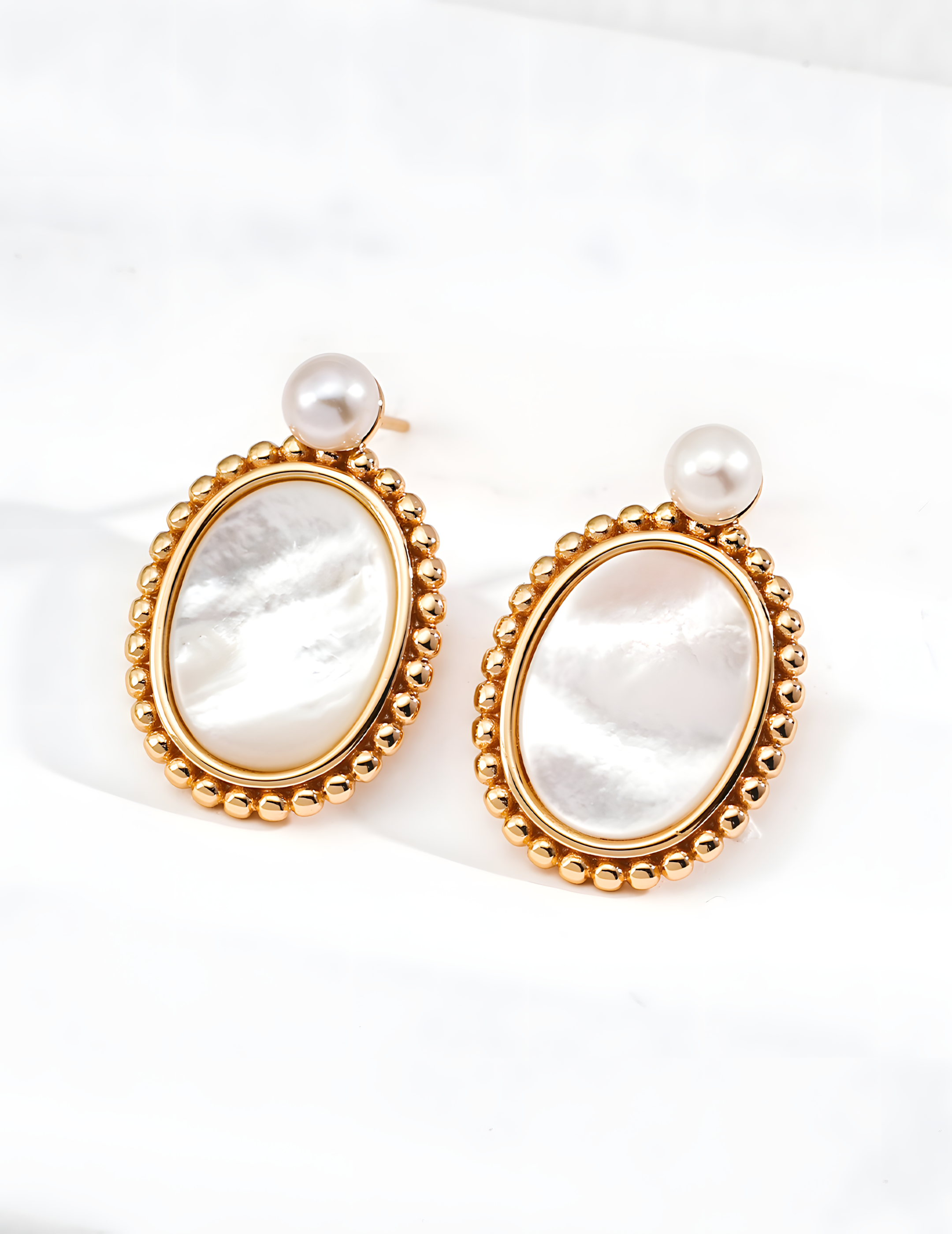 SENLORE Natural Mother-of-Pearl Earrings – Detail Close-up