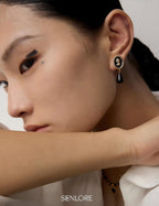 SENLORE Vintage Black Earrings – Detail Close-up