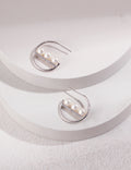 SENLORE Shell Pearl Earrings – Front View