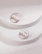 SENLORE Shell Pearl Earrings – Front View