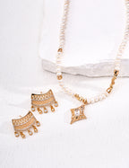 SENLORE Vintage Zircon Earrings – Front View