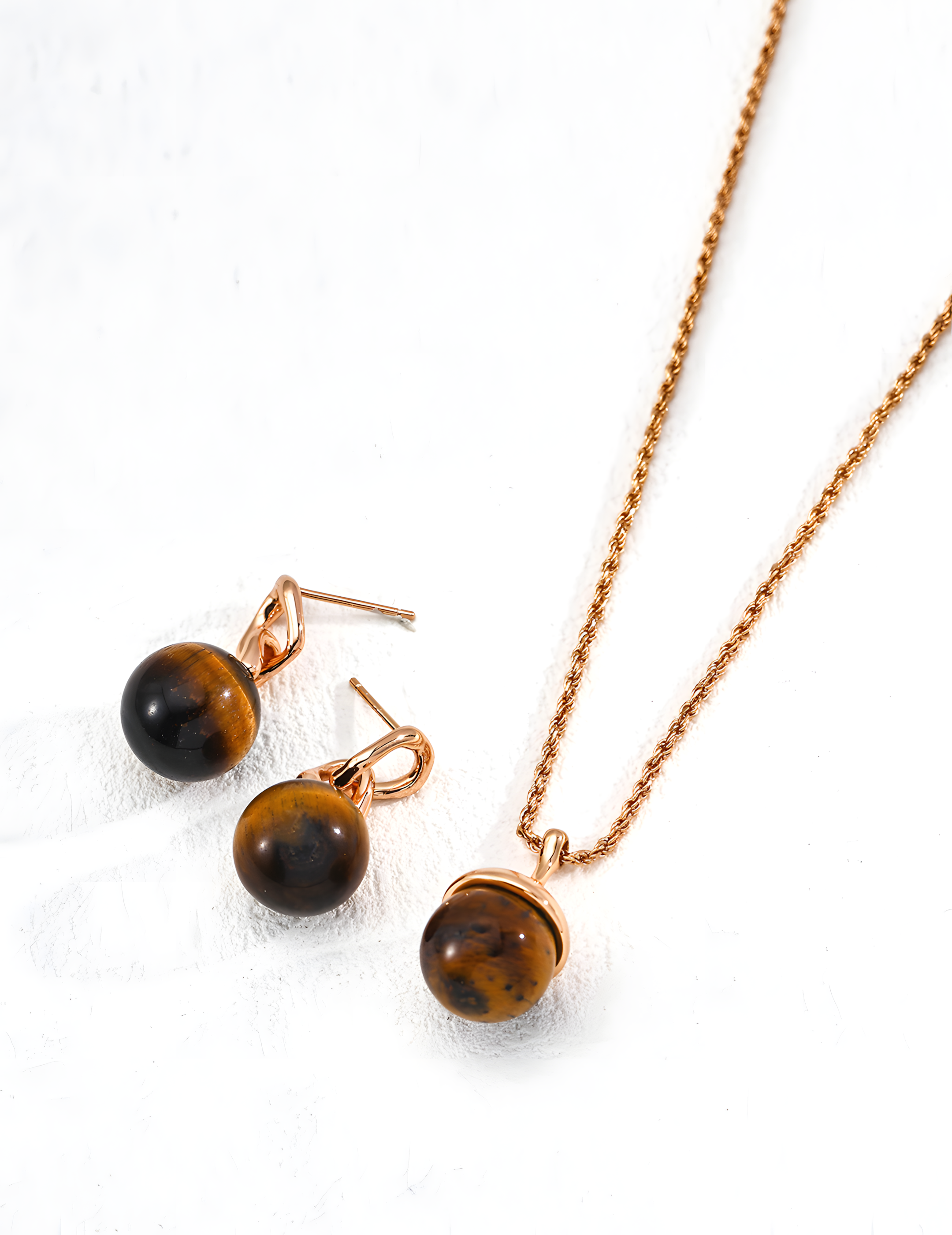 SENLORE Natural Tiger's Eye Earrings – Front View