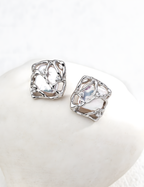 SENLORE Unique Design Pearl Earrings – Side View