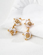 SENLORE Vintage Iris Pearl Earrings – Side View