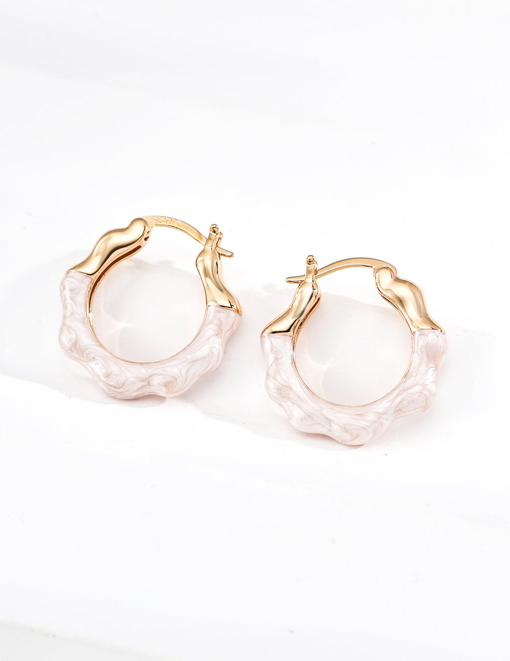 Simple Red Enamel Earrings — 18K Gold Vermeil | SENLORE