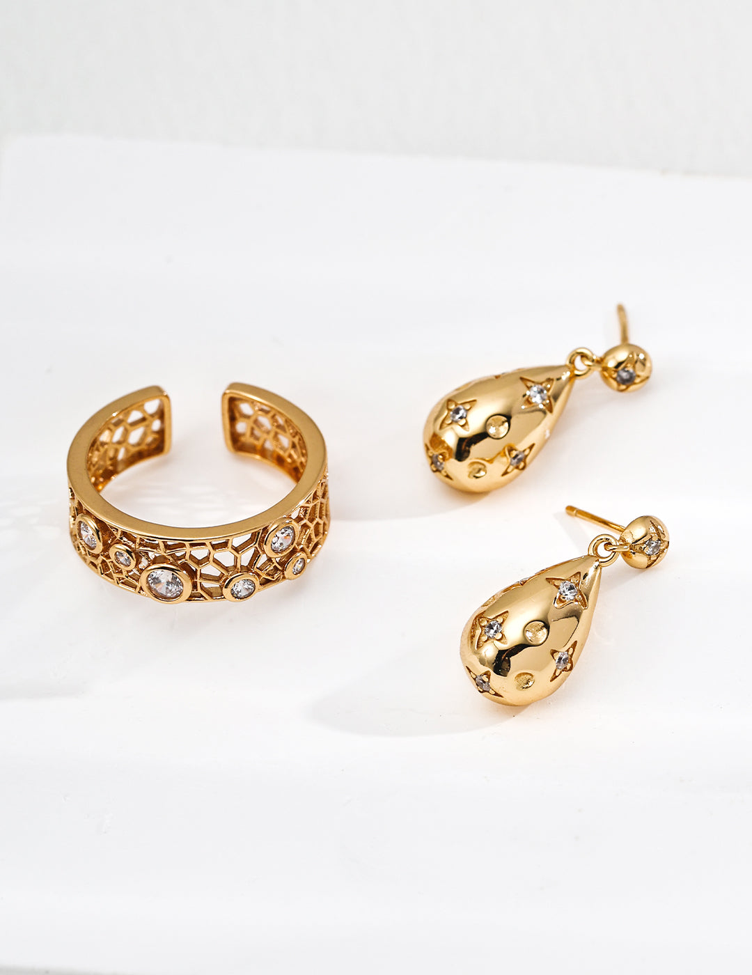 Starlight Teardrop Earrings — Sterling Silver, 18K Gold Vermeil, cubic zirconia | SENLORE