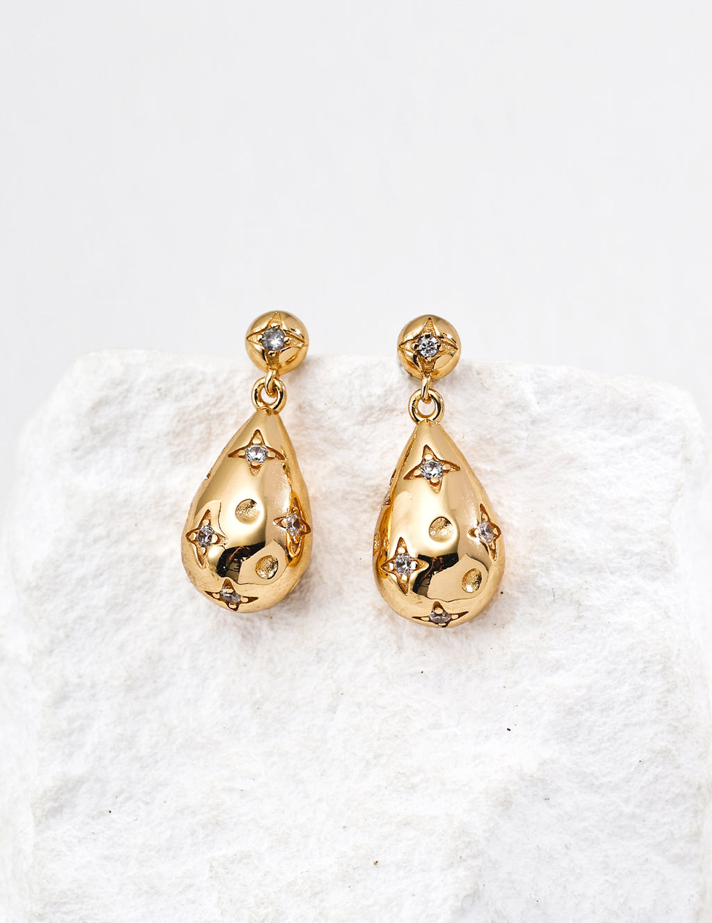 Starlight Teardrop Earrings — Sterling Silver, 18K Gold Vermeil, cubic zirconia | SENLORE