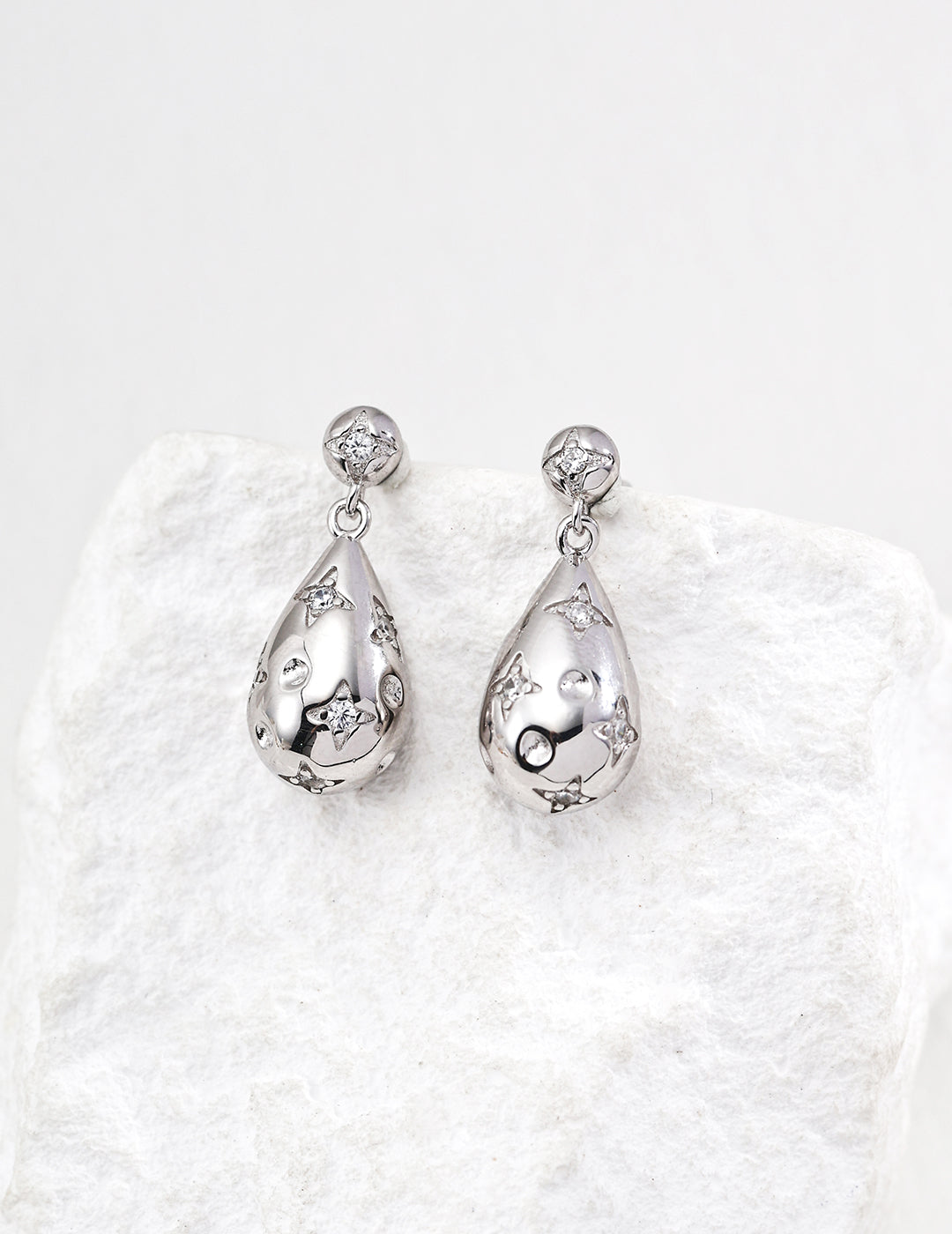 Starlight Teardrop Earrings — Sterling Silver, 18K Gold Vermeil, cubic zirconia | SENLORE