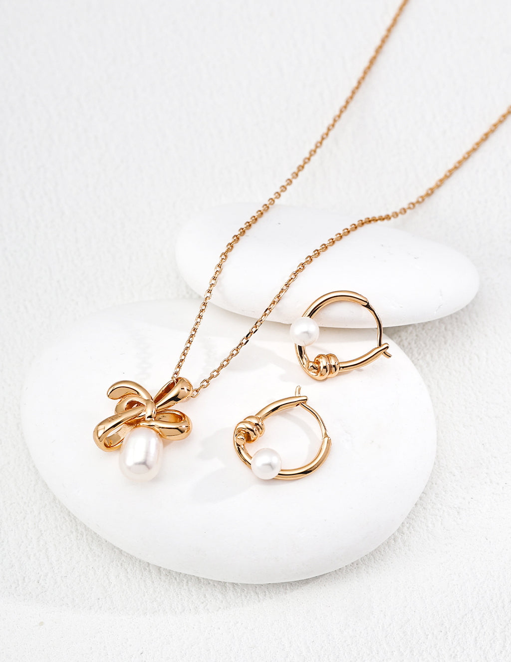 Line Pearl Earrings — Sterling Silver, 18K Gold Vermeil, natural freshwater pearl | SENLORE