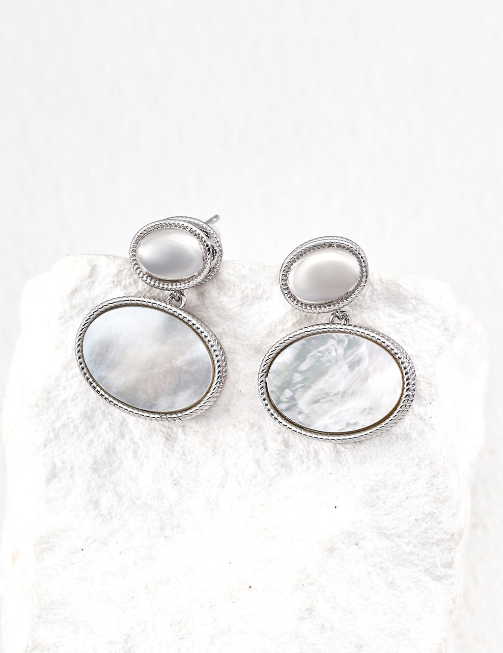 SENLORE Minimalist Mother-of-Pearl Earrings – Side View